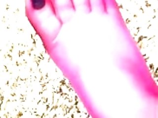 Toe Spreading In My Pink Cdrs
